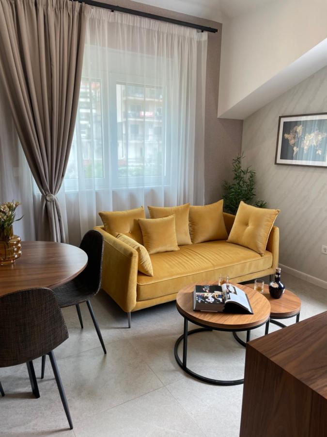 Enyana Luxury Suites Kotor Buitenkant foto